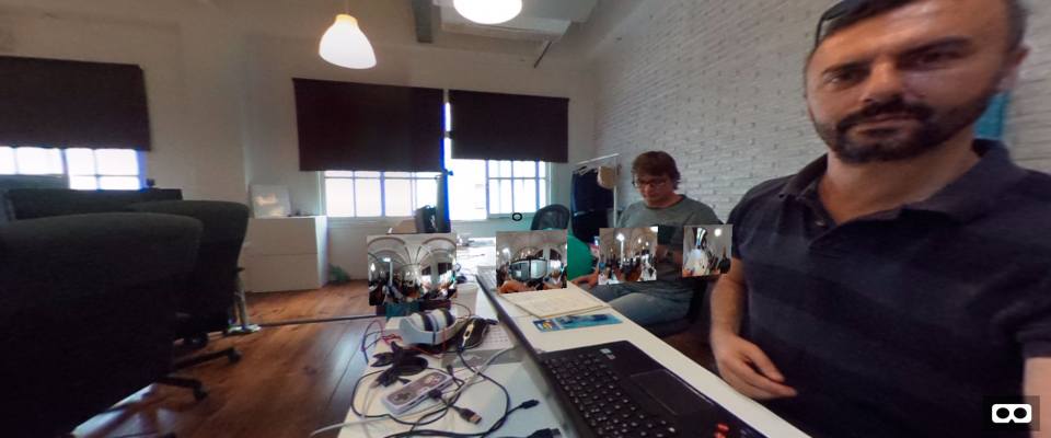 PHP and XMP format: Create a Panorama 360/VR viewer in PHP and A-Frame